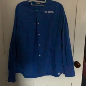 Fresenius scrub jacket size medium-blue